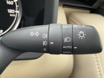 2023 Toyota LAND CRUISER 300 — миниатюра 27