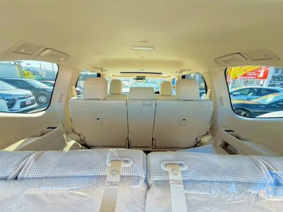 TOYOTA LAND CRUISER 300 - 6