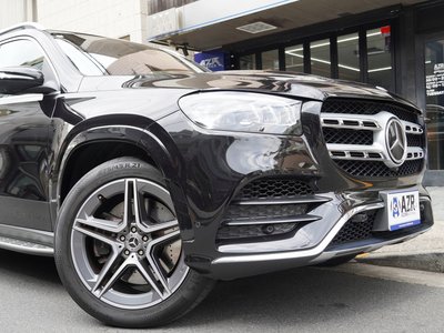 MERCEDES-BENZ GLS - 10