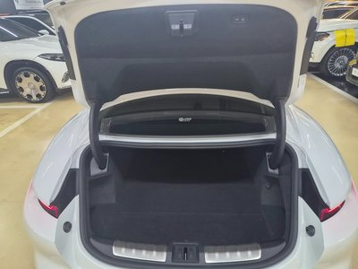 2025 Porsche TAYCAN — миниатюра 12