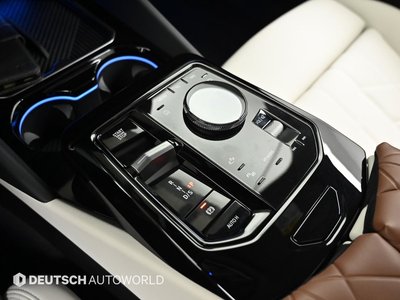 2025 BMW 5 SERIES 照片 9