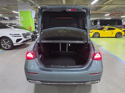 2025 Mercedes-BENZ E-CLASS — миниатюра 19