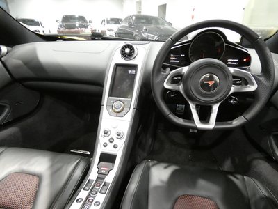 2013 MCLAREN MP4-12C SPIDER — фото 3