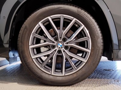 2025 BMW X1 — миниатюра 27