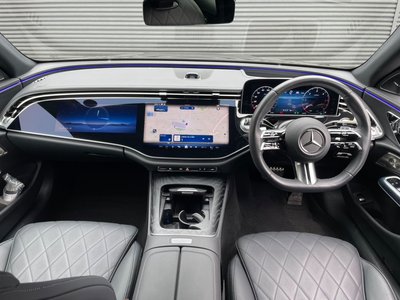 MERCEDES-BENZ E-CLASS - 10