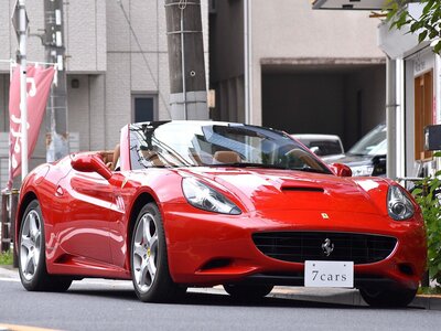 FERRARI CALIFORNIA