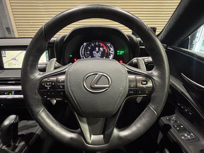2018 Lexus LC — фото 9