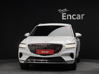 صورة 2 لـ 2022 Genesis GV70