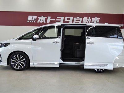 TOYOTA ALPHARD - 4