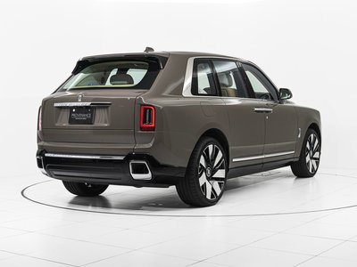 ROLLS-ROYCE CULLINAN - 5