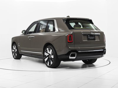 ROLLS-ROYCE CULLINAN - 6