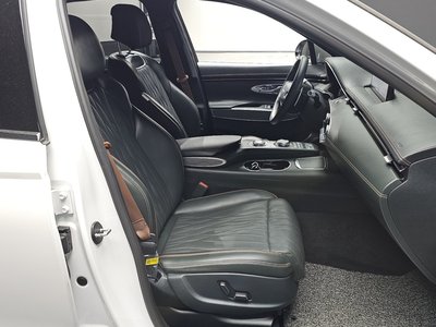 2021 Genesis GV70 — миниатюра 13