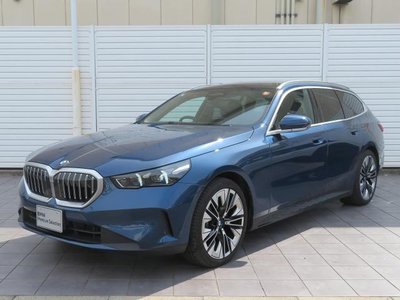 BMW 5 SERIES TOURING - 1