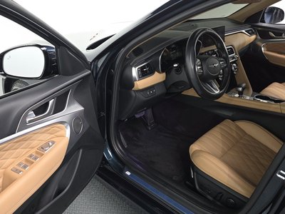 صورة 10 لـ 2021 Genesis THE NEW G70