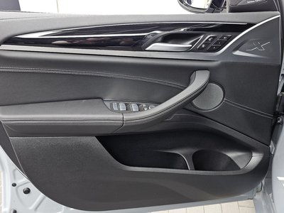 2024 BMW X4 — миниатюра 14
