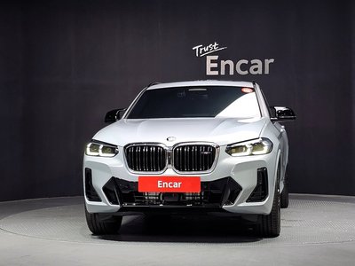 2024 BMW X4 照片 2