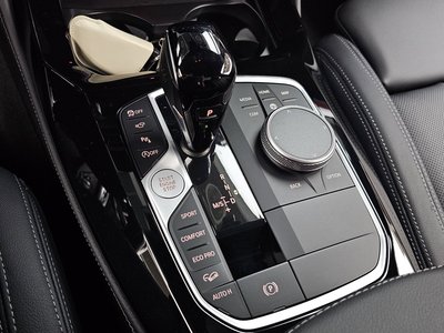 2024 BMW X4 — миниатюра 12
