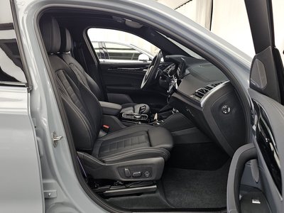 2024 BMW X4 — миниатюра 17