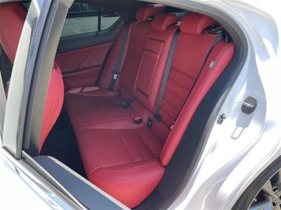 صورة مصغرة 37 لـ 2022 Lexus IS