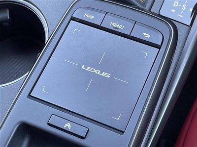 صورة مصغرة 33 لـ 2022 Lexus IS