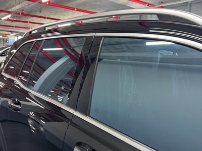 MERCEDES-BENZ GLB-CLASS - 10