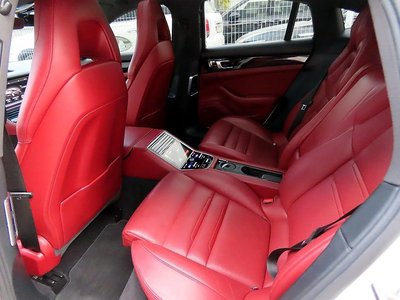PORSCHE PANAMERA - 7