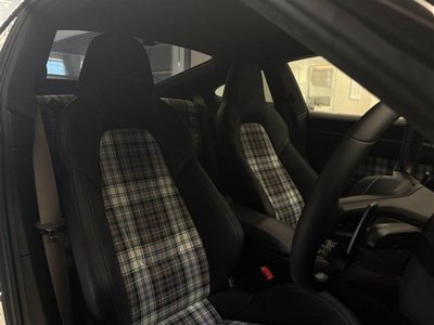 2025 Porsche 911 缩略图 23
