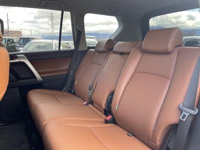 TOYOTA LAND CRUISER PRADO - 7