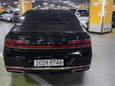 صورة 3 لـ 2020 GENESIS G90
