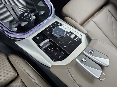 2025 BMW X3 thumbnail 13