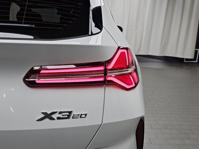 2025 BMW X3 thumbnail 11