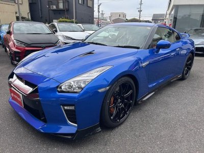 NISSAN GT-R
