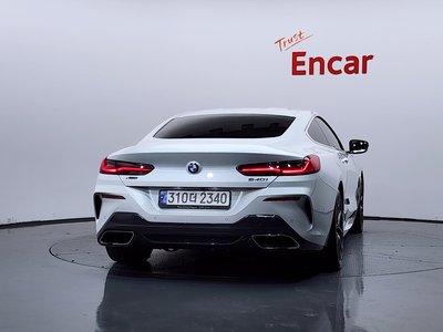 BMW 8 SERIES - 3