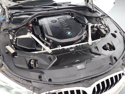 BMW 8 SERIES - 7