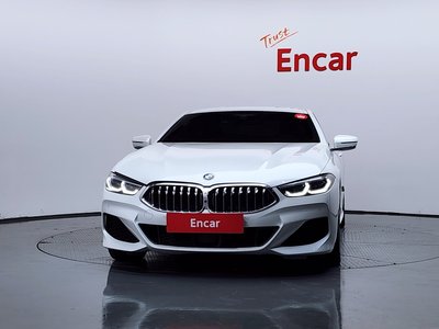 BMW 8 SERIES - 2