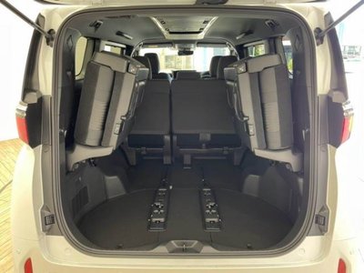 صورة مصغرة 13 لـ 2026 Toyota ALPHARD