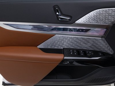 2025 BMW 7 SERIES — миниатюра 16