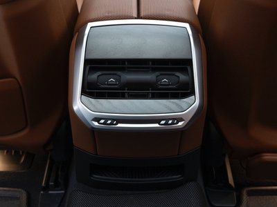 2025 BMW 7 SERIES — миниатюра 20