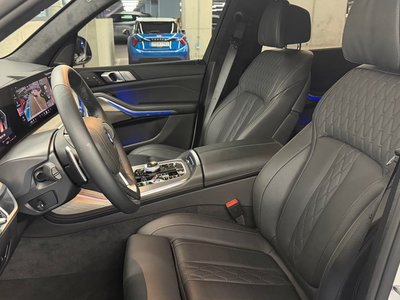 BMW X7 - 10