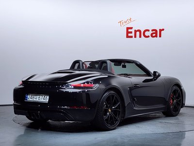 صورة 4 لـ 2019 Porsche 718