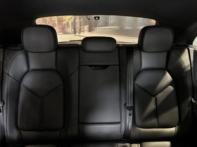 2019 Porsche MACAN 照片 10