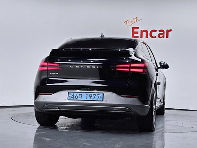 2021 Genesis GV60 photo 4