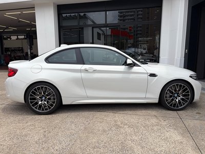 BMW M2 COMPETITION - 7