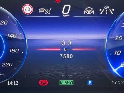 صورة 5 لـ 2025 Mercedes-BENZ EQA