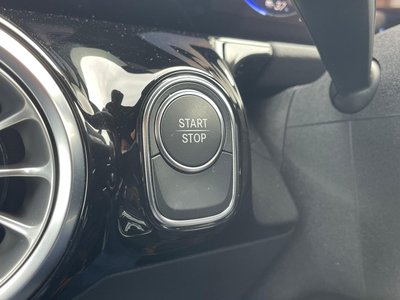 2025 Mercedes-BENZ EQA thumbnail 11