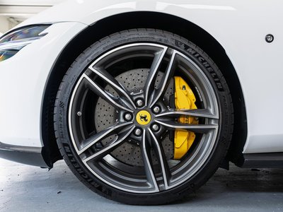 2025 Ferrari ROMA SPIDER thumbnail 34
