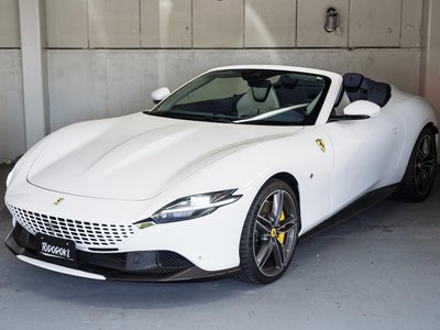 2025 Ferrari ROMA SPIDER thumbnail 24