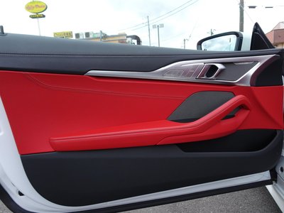صورة مصغرة 42 لـ 2022 BMW 8 SERIES CABRIOLET