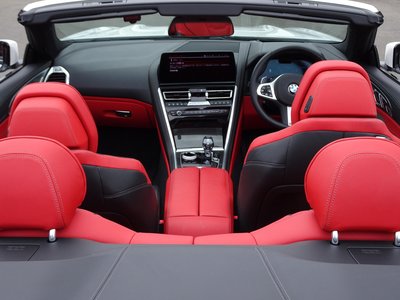 صورة مصغرة 21 لـ 2022 BMW 8 SERIES CABRIOLET