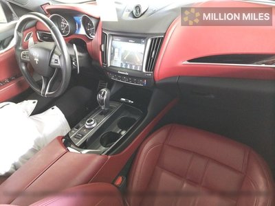 MASERATI LEVANTE - 3